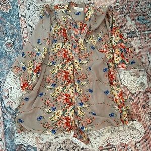 Tan and floral kimono